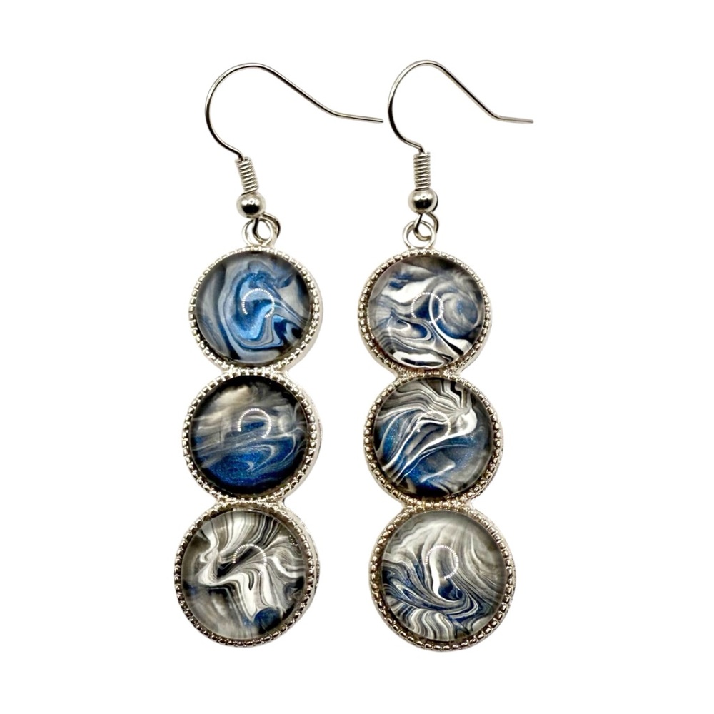Elegant Blue and Silver Dangle Earrings-handmade